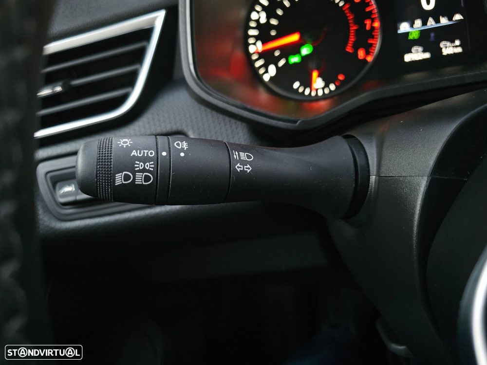 Renault Clio 1.0 TCe Techno - 23