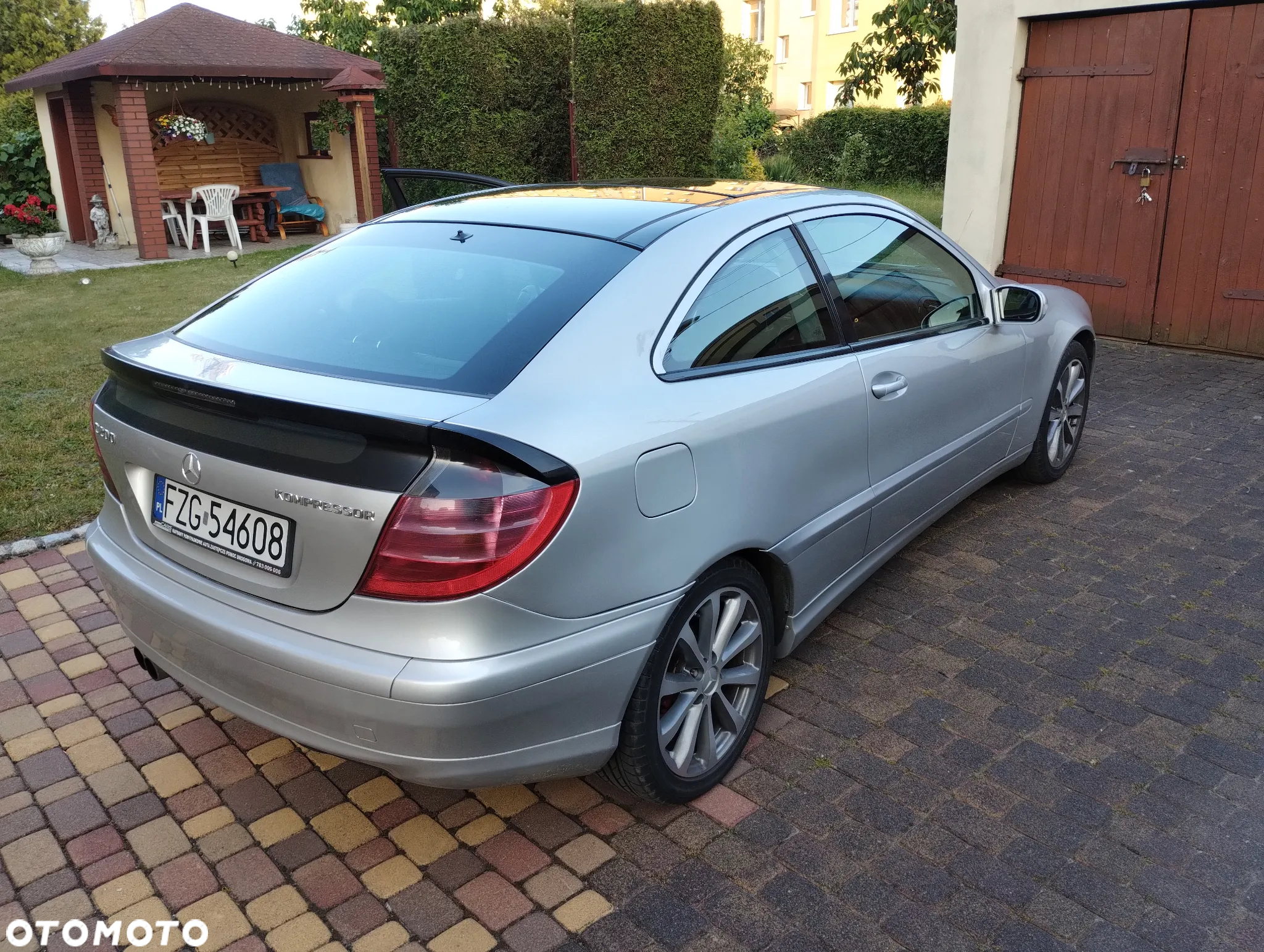 Mercedes-Benz Klasa C - 2