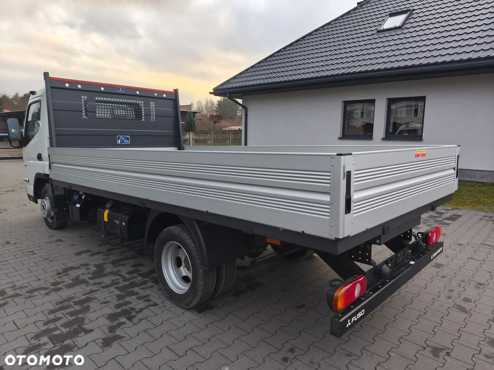 Mitsubishi Fuso Canter - 28