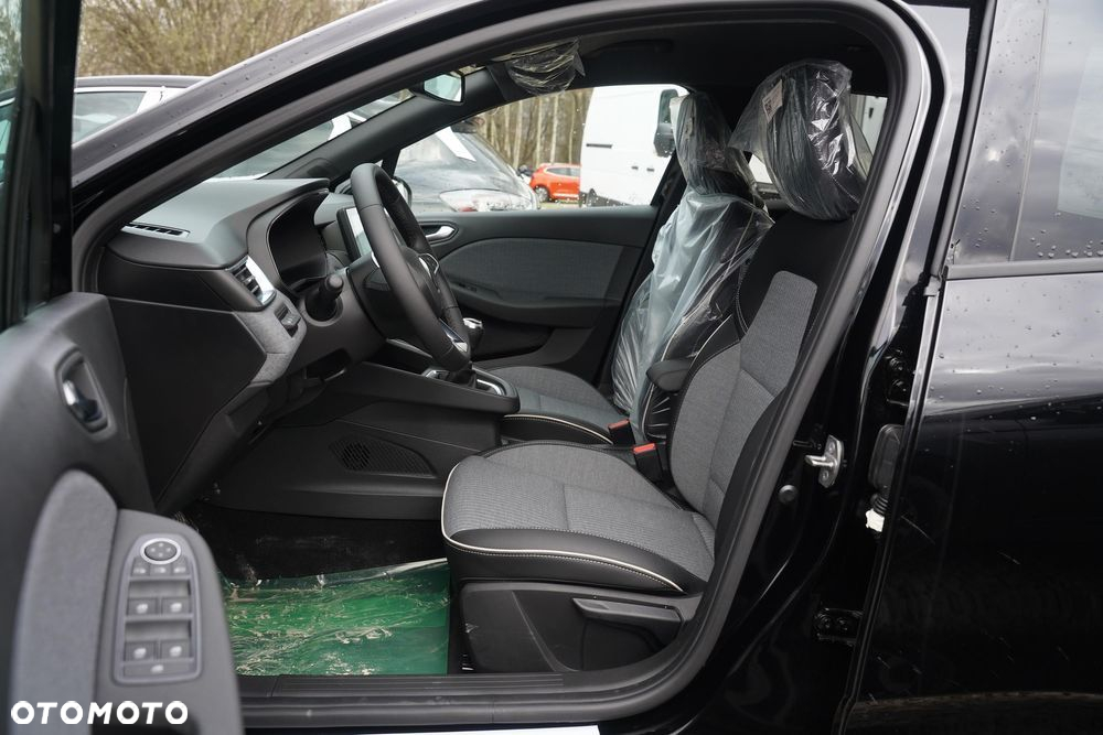 Renault Clio 1.0 TCe Techno - 11