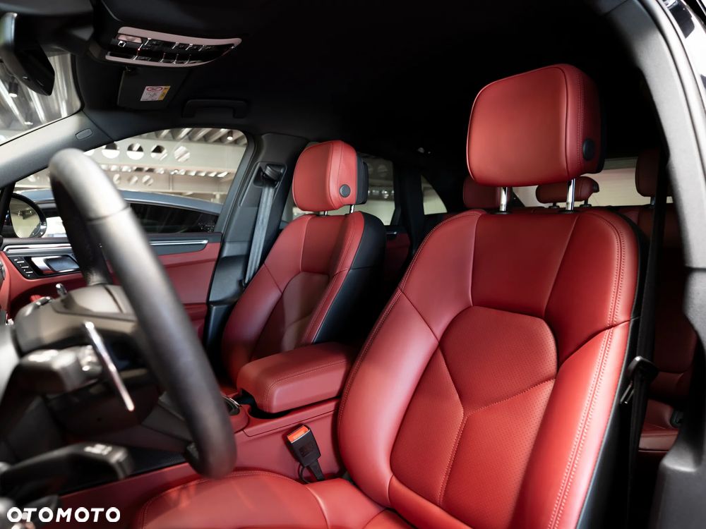 Porsche Macan Standard - 17