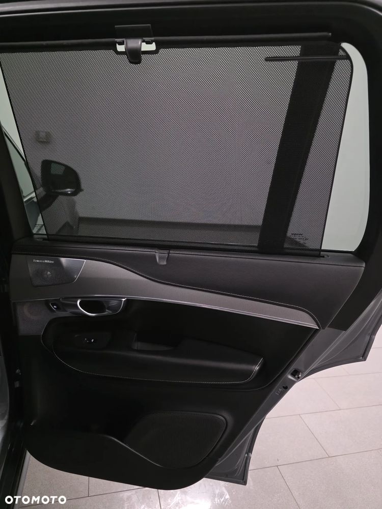Volvo XC 90 D5 AWD R-Design - 26