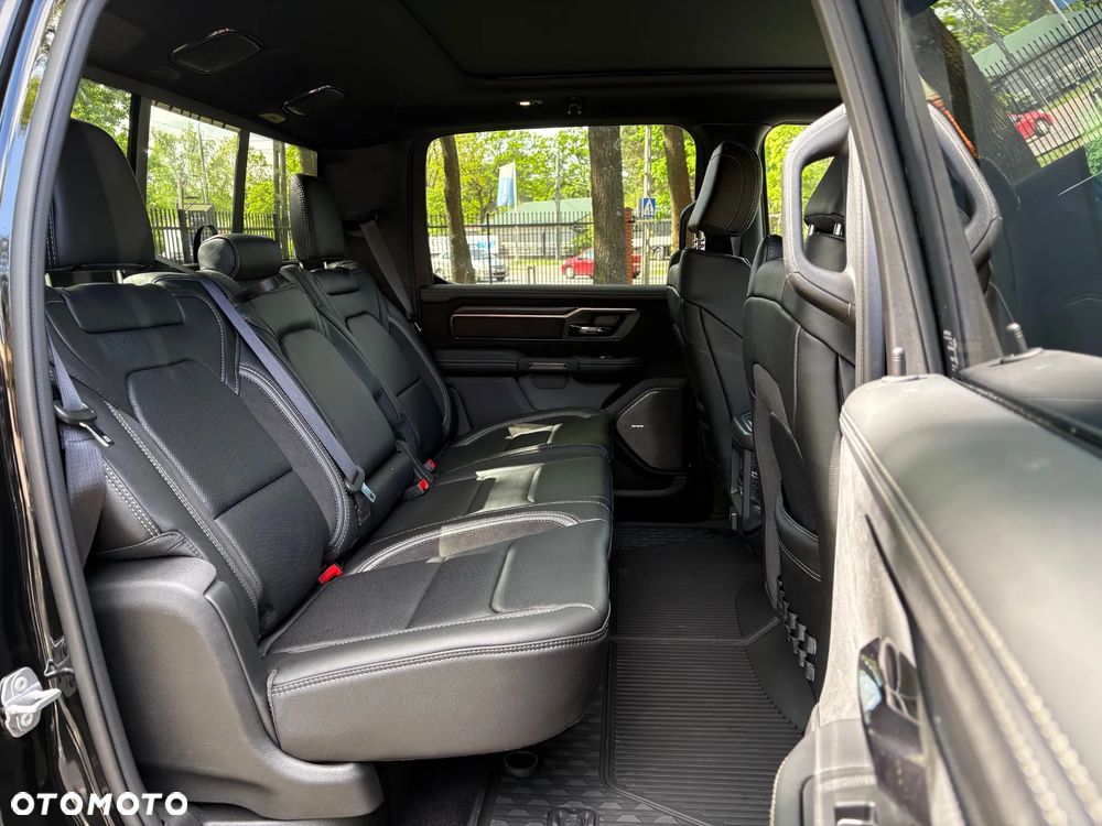 RAM 1500 RHO - 16