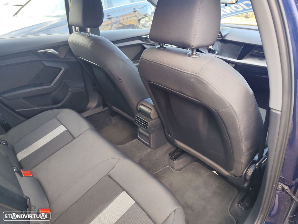 Audi A3 Sportback 30 TFSI Advanced S tronic - 22