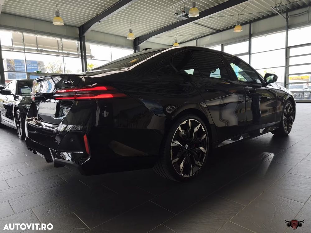 BMW Seria 5 520i Aut. - 5