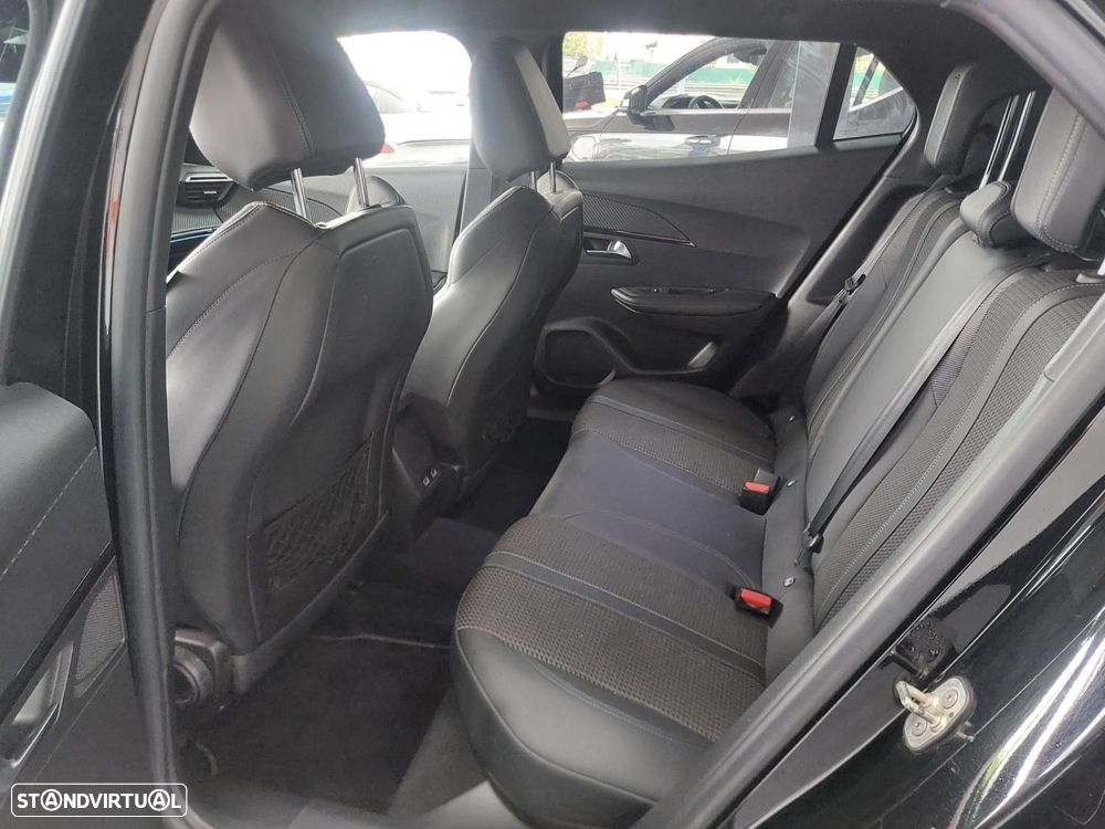 Peugeot 2008 1.2 PureTech GT Line - 17