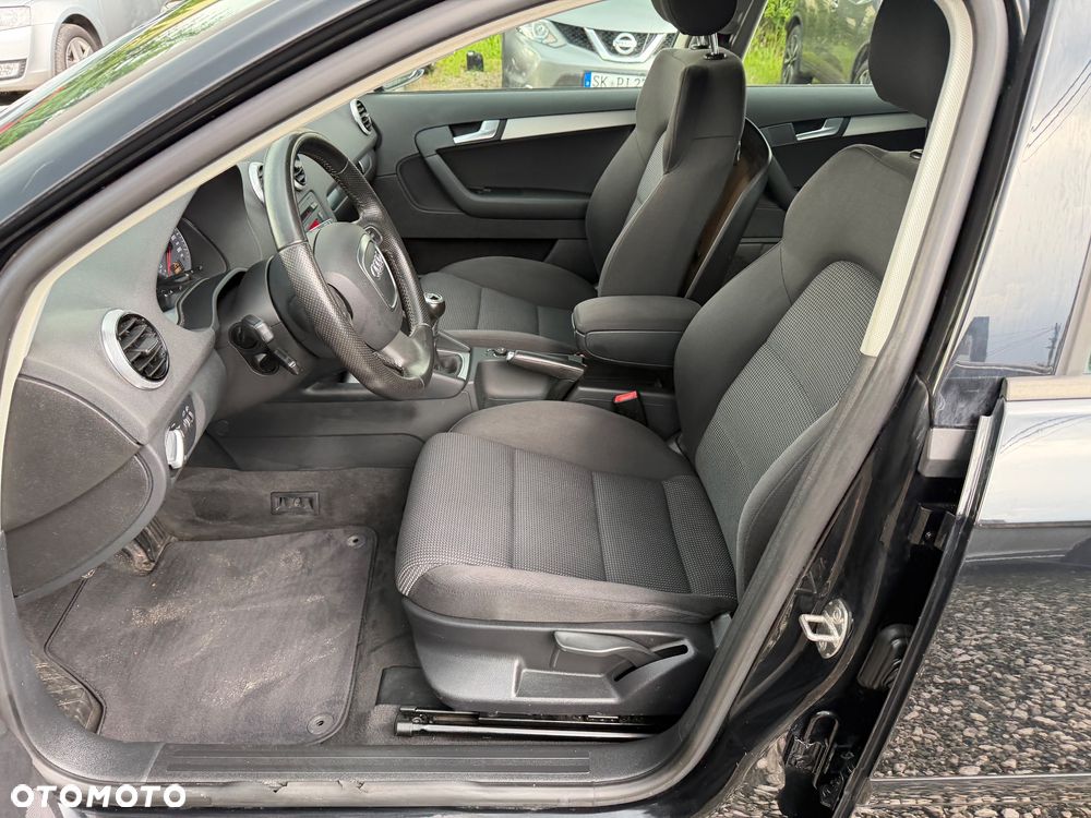 Audi A3 Sportback 1.6 Ambition - 28