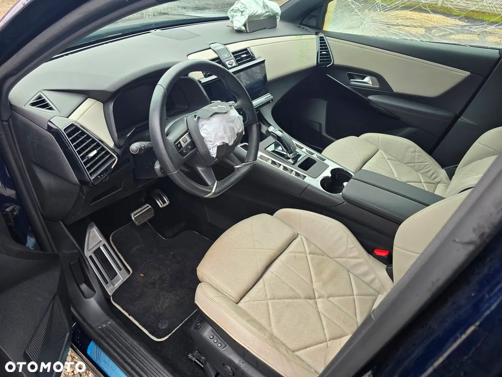 DS Automobiles DS 7 Crossback - 17