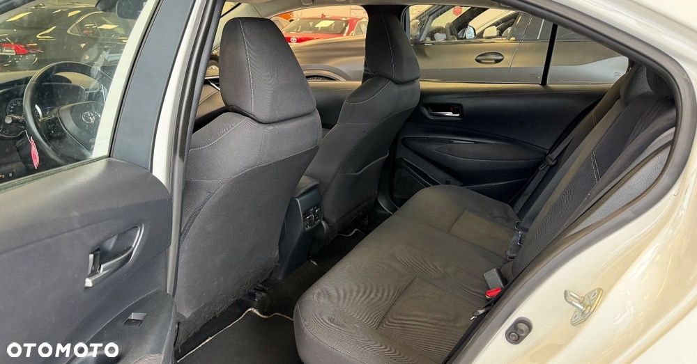 Toyota Corolla - 19