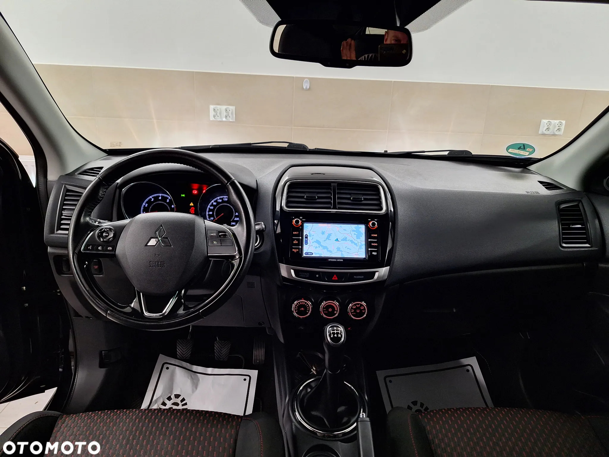 Mitsubishi ASX 1.6 2WD Diamant Edition+ - 24