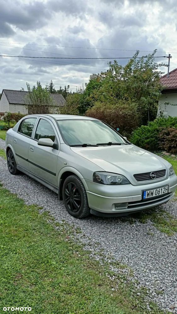 Opel Astra 1.6 - 1