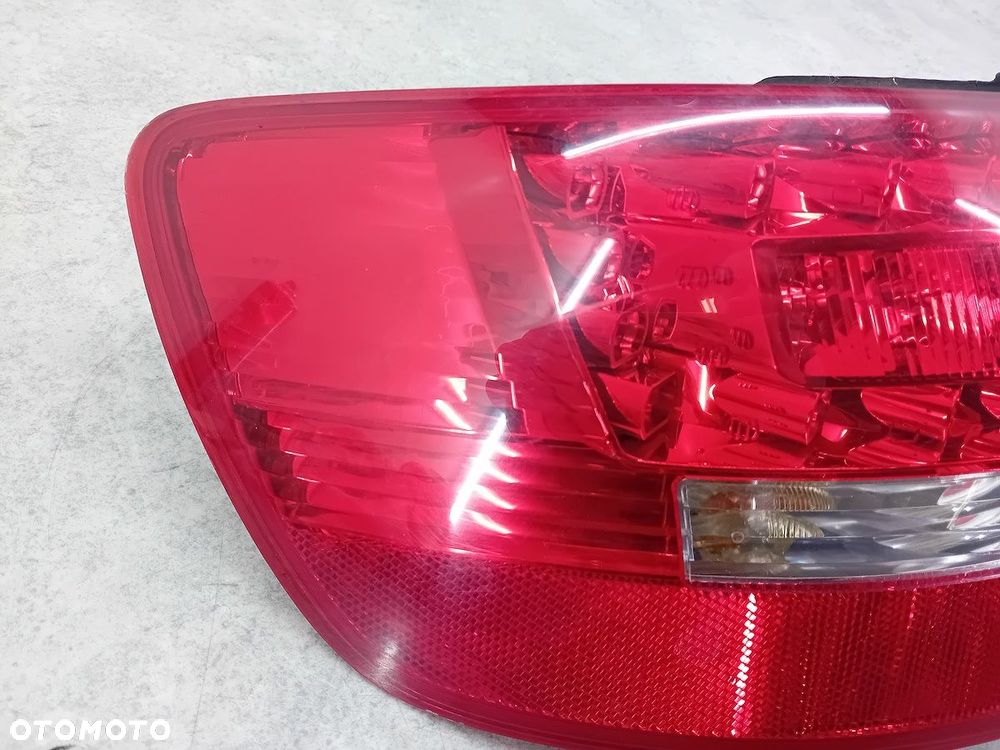 LAMPA TYLNA LEWA AUDI A6 C6 FL 4F9945095E KOMBI - 3