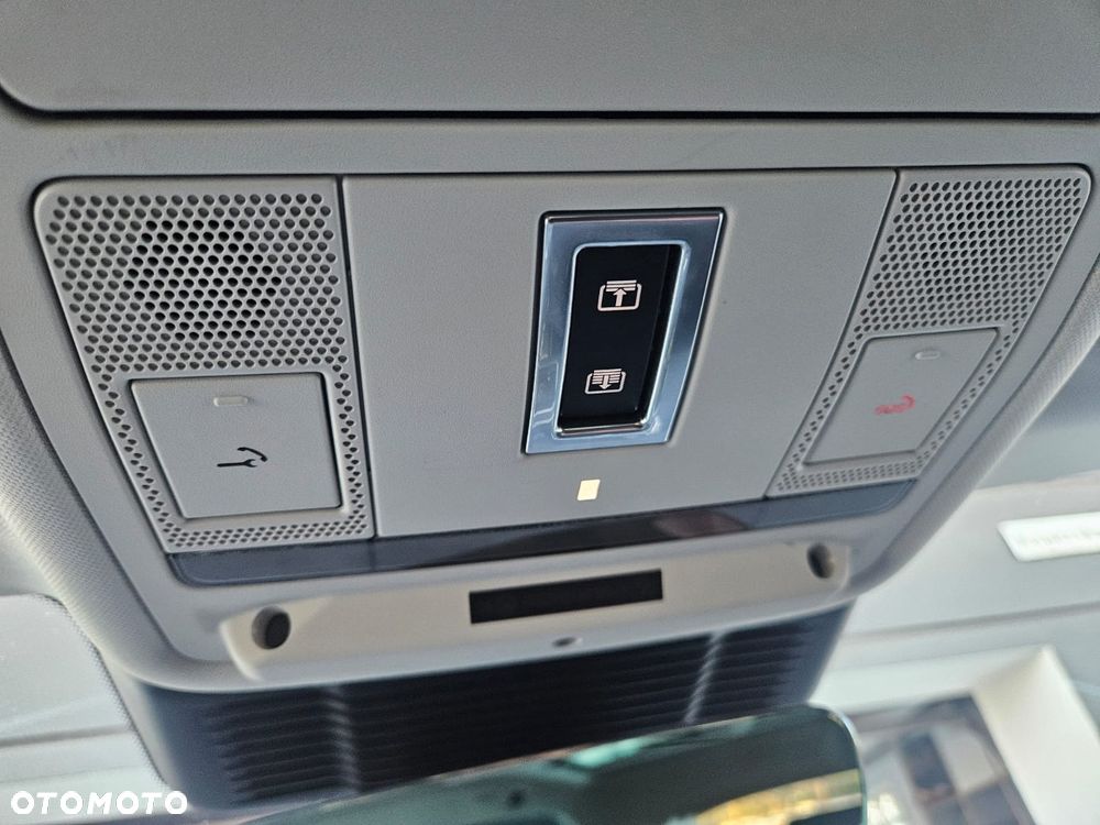 Land Rover Range Rover Evoque - 17