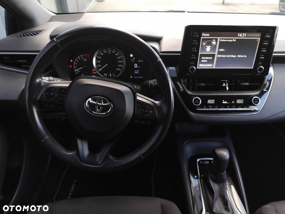 Toyota Corolla - 13