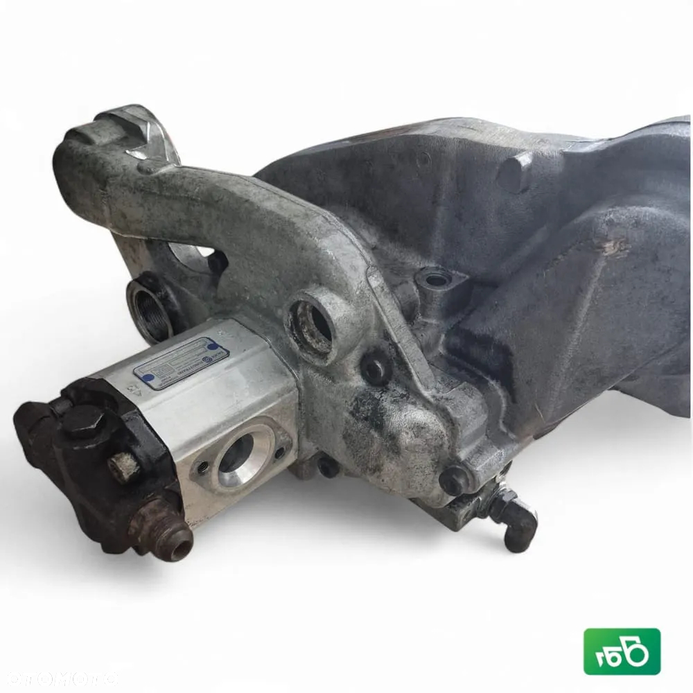Pompa hydrauliczna 82007671 CNH 82005017 New Holland 8160 - 2
