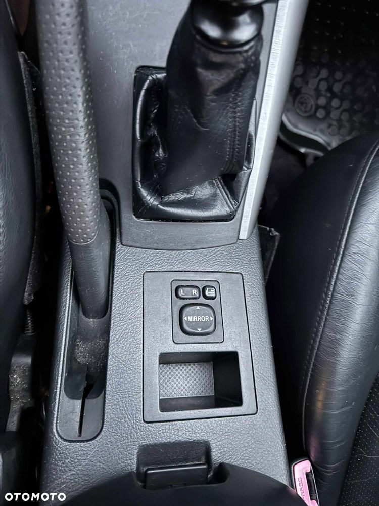 Toyota RAV4 2.2 D-4D 4x4 Sol - 14