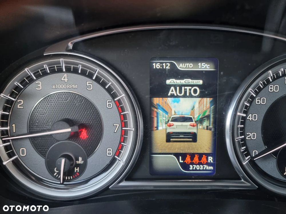 Suzuki Vitara 1.4 Boosterjet SHVS Premium 4WD - 17