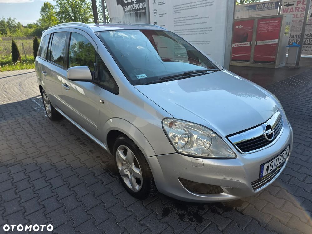 Opel Zafira 1.8 Essentia - 3