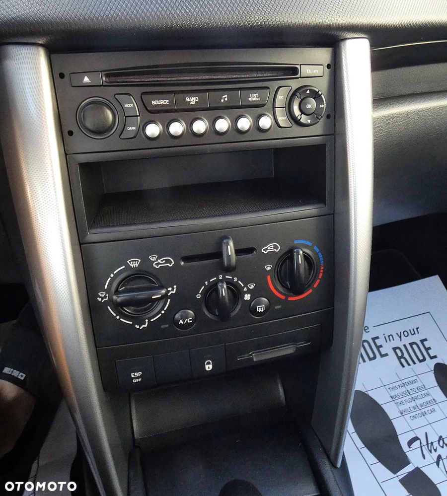 Peugeot 207 1.6 Trendy - 7