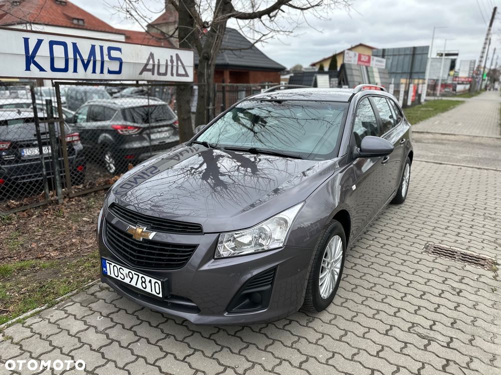 Chevrolet Cruze 1.6 LT