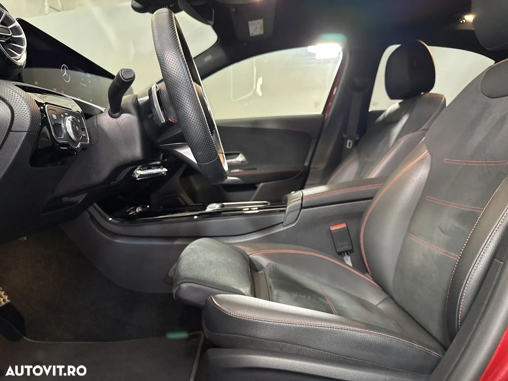 Mercedes-Benz A 200 Sedan 7G-DCT AMG Line - 25