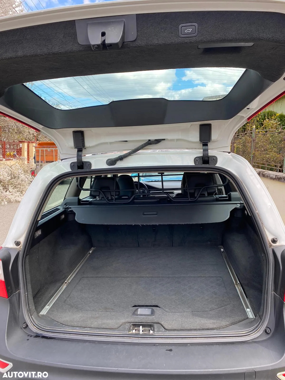 Volvo XC 70 D5 AWD Aut. Momentum - 7