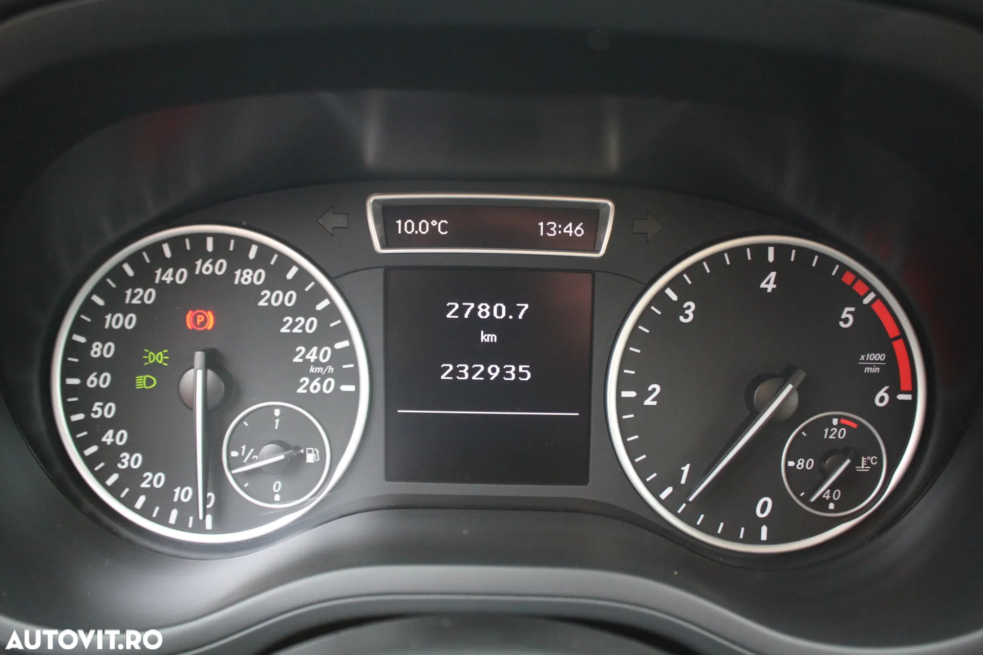 Mercedes-Benz B 180 CDI - 12