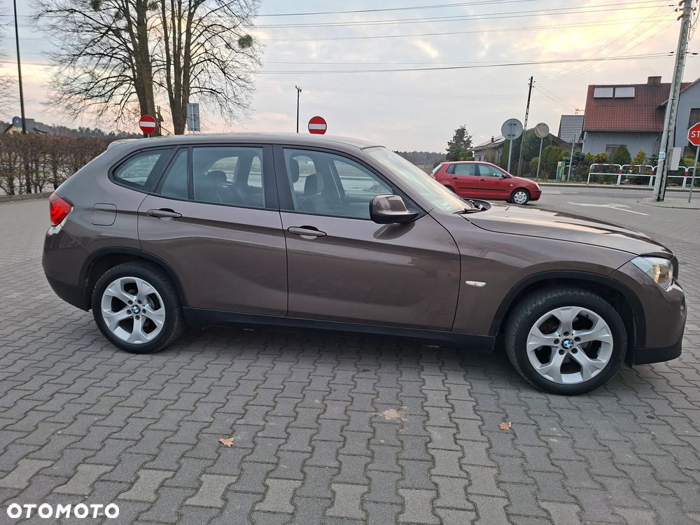 BMW X1 xDrive20d - 8