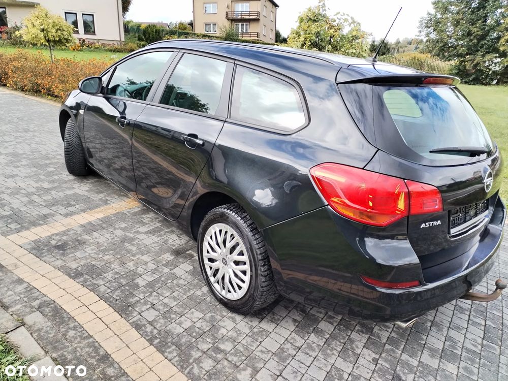 Opel Astra - 36