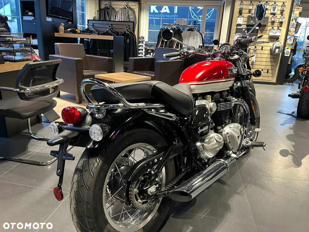 Triumph Speedmaster - 18