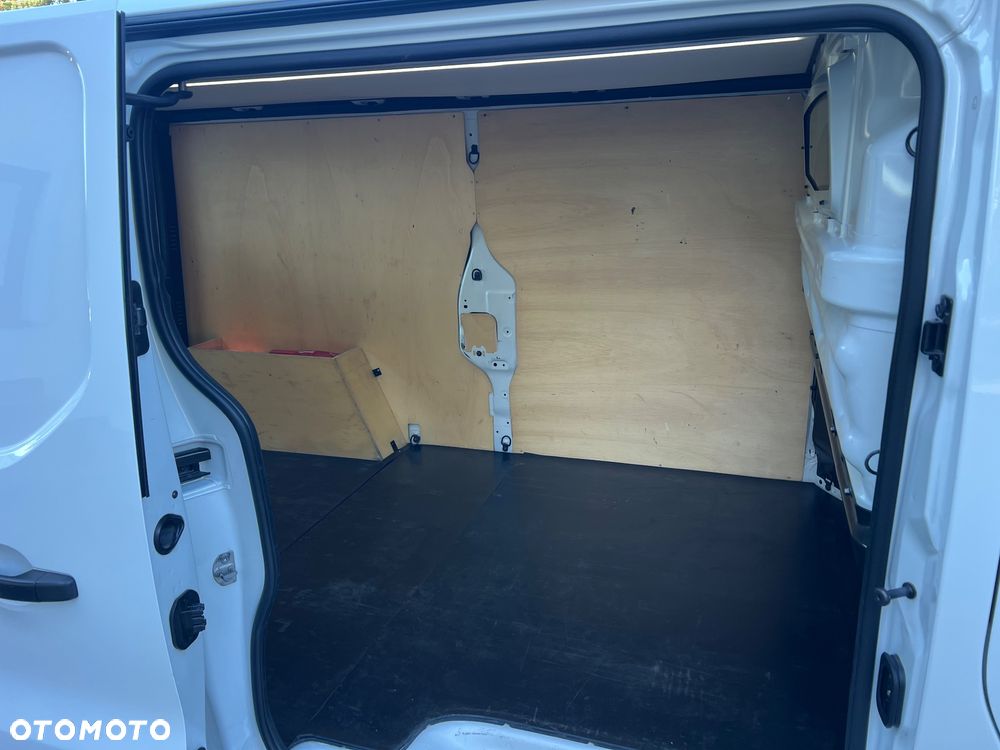 Renault TRAFIC - 33