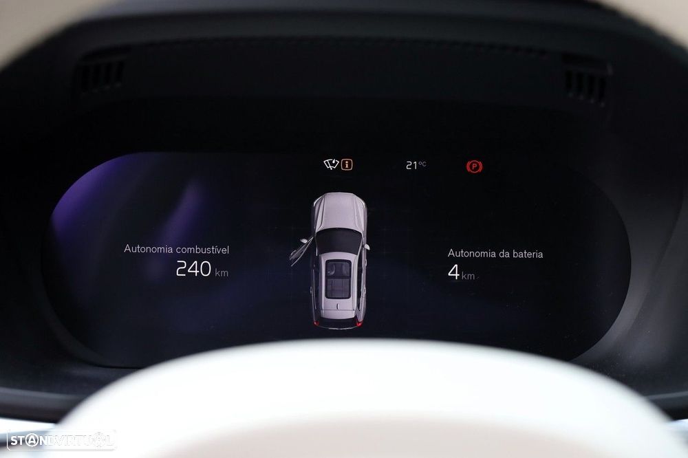 Volvo XC 60 2.0 T6 PHEV Inscription AWD - 31