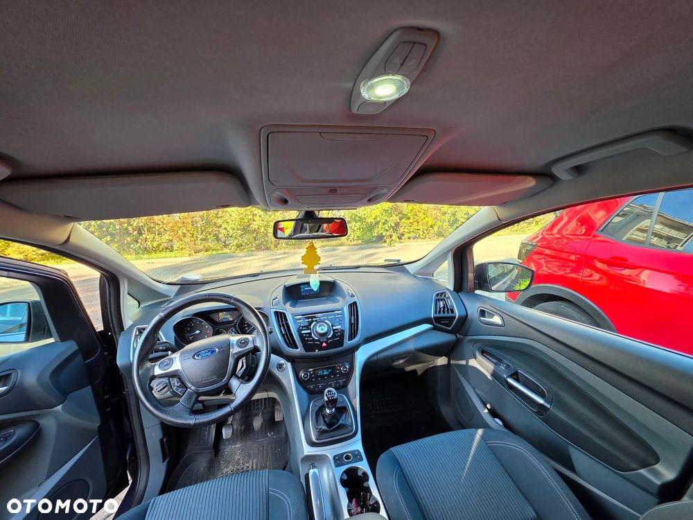 Ford Grand C-MAX - 10