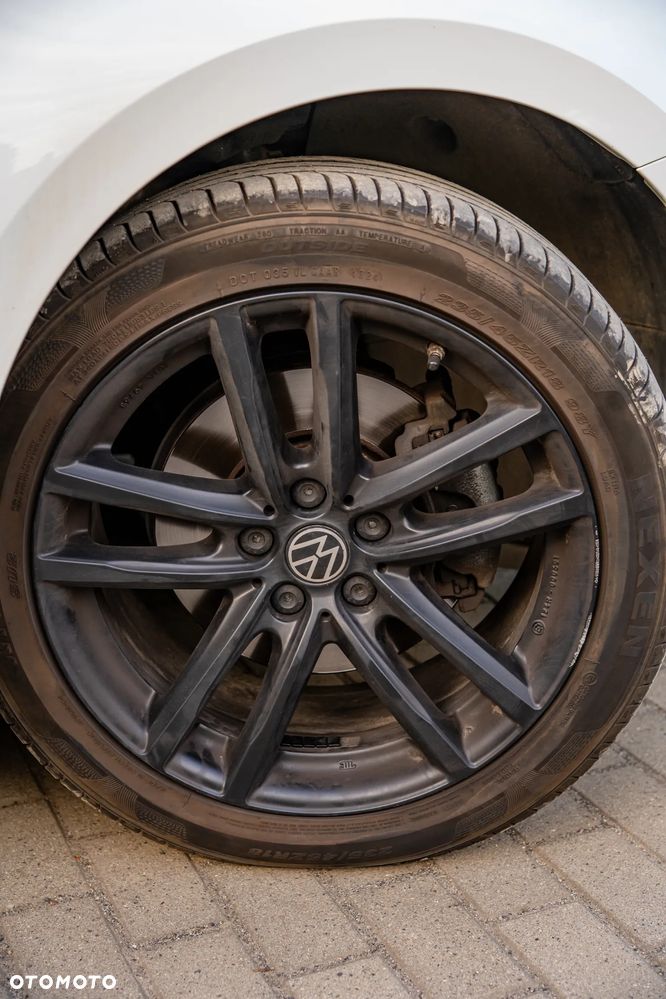 Volkswagen Passat 2.0 TSI Business DSG - 10