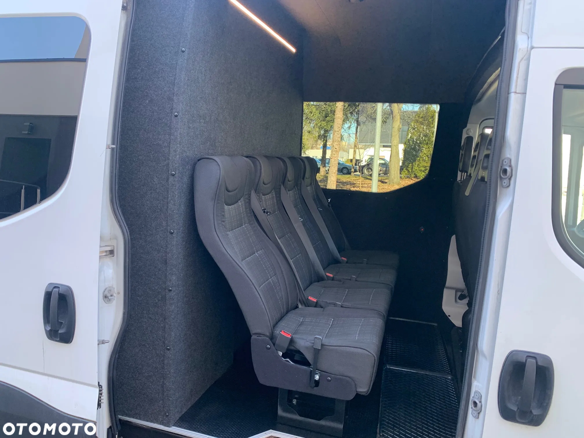 Iveco 35-160 DOKA MAXI 7 osób 2020r. - 8