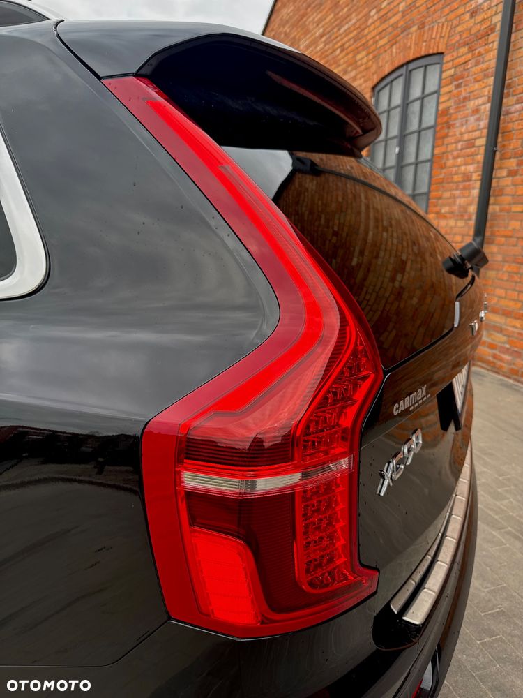 Volvo XC 90 T6 AWD Geartronic Momentum - 22