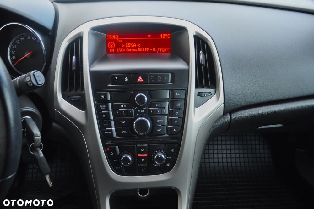 Opel Astra 1.4 Turbo - 17