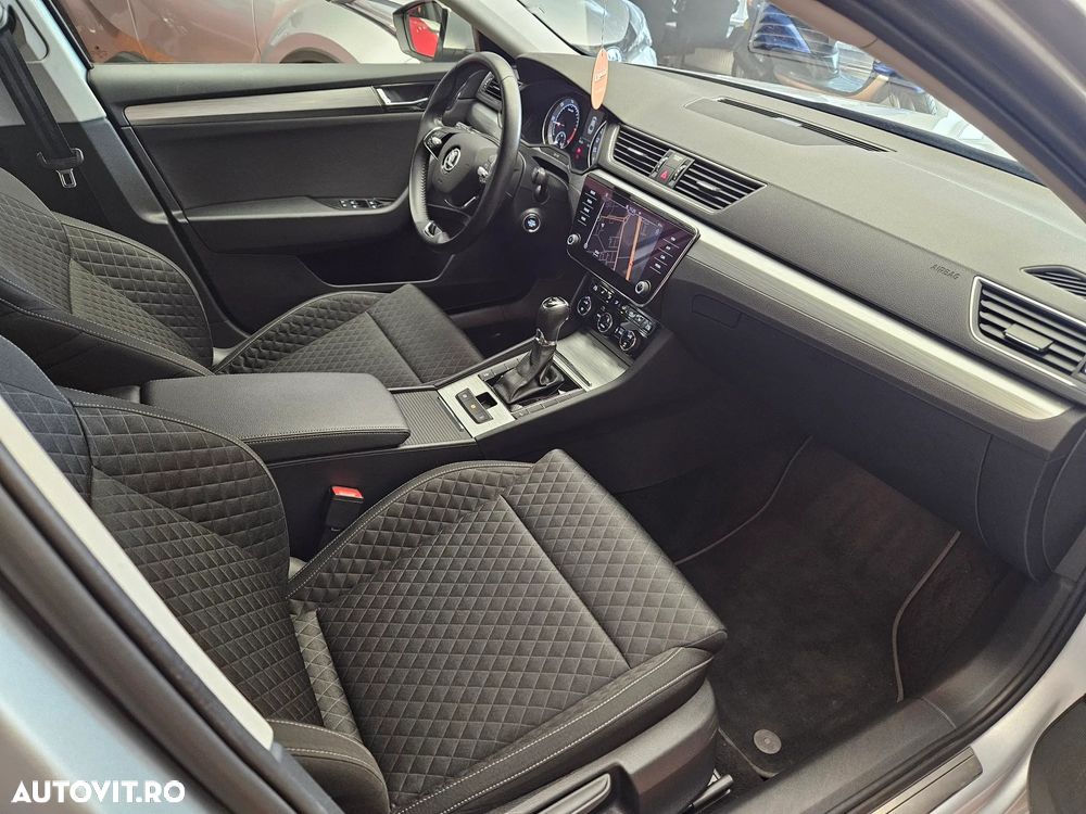 Skoda Superb 2.0 TDI DSG Ambition - 16