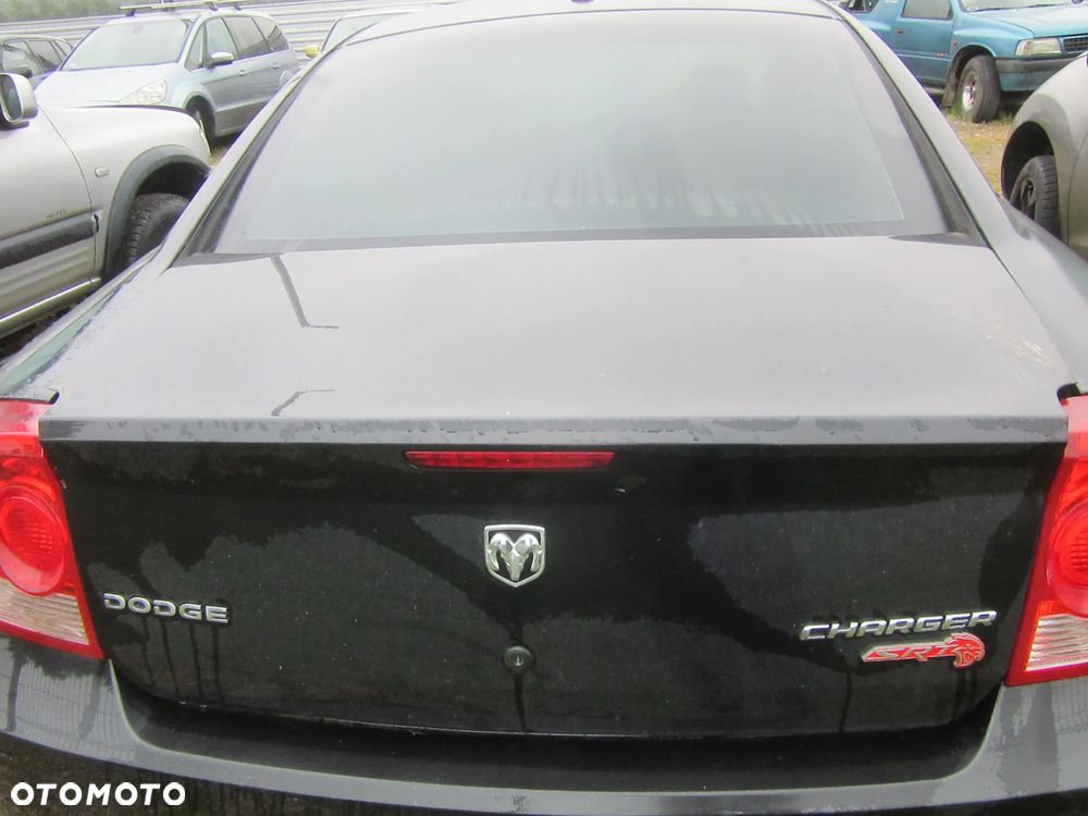Dodge Charger 2010 KLAPA BAGAŻNIKA