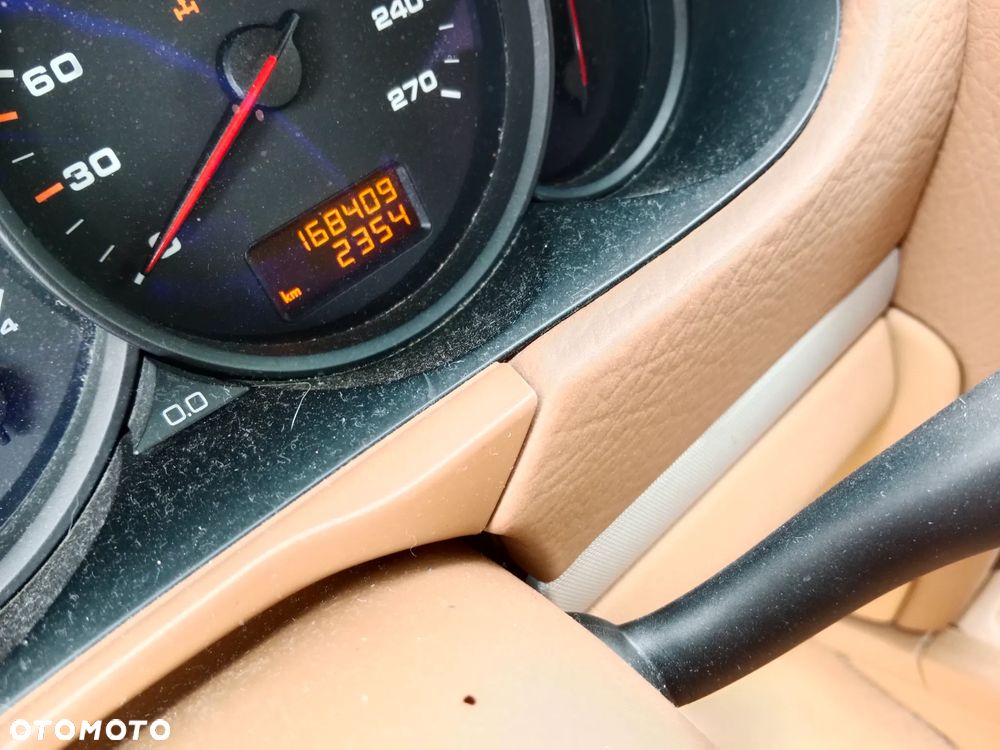 Porsche Cayenne Tiptronic S - 12