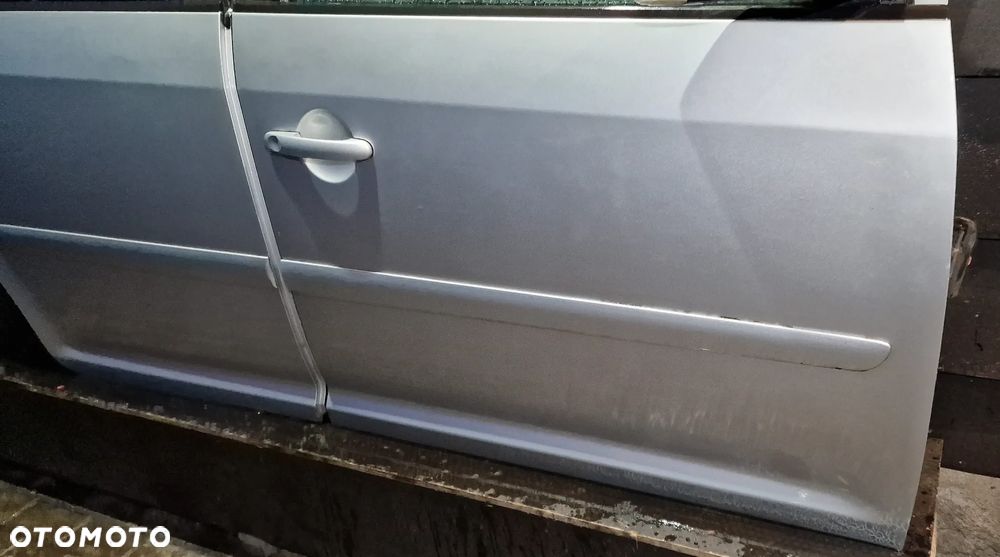 DRZWI PRAWE PRZÓD VW TOURAN I LA7W - 6