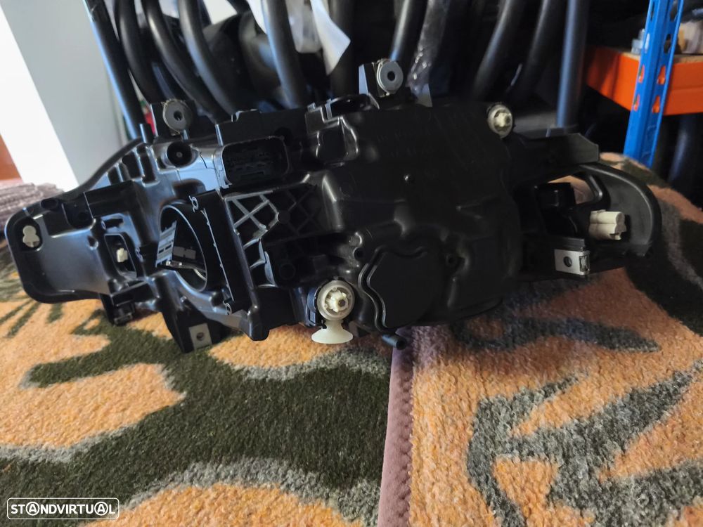 Farol esquerdo full Led black line BMW F30 F31 lci - 7