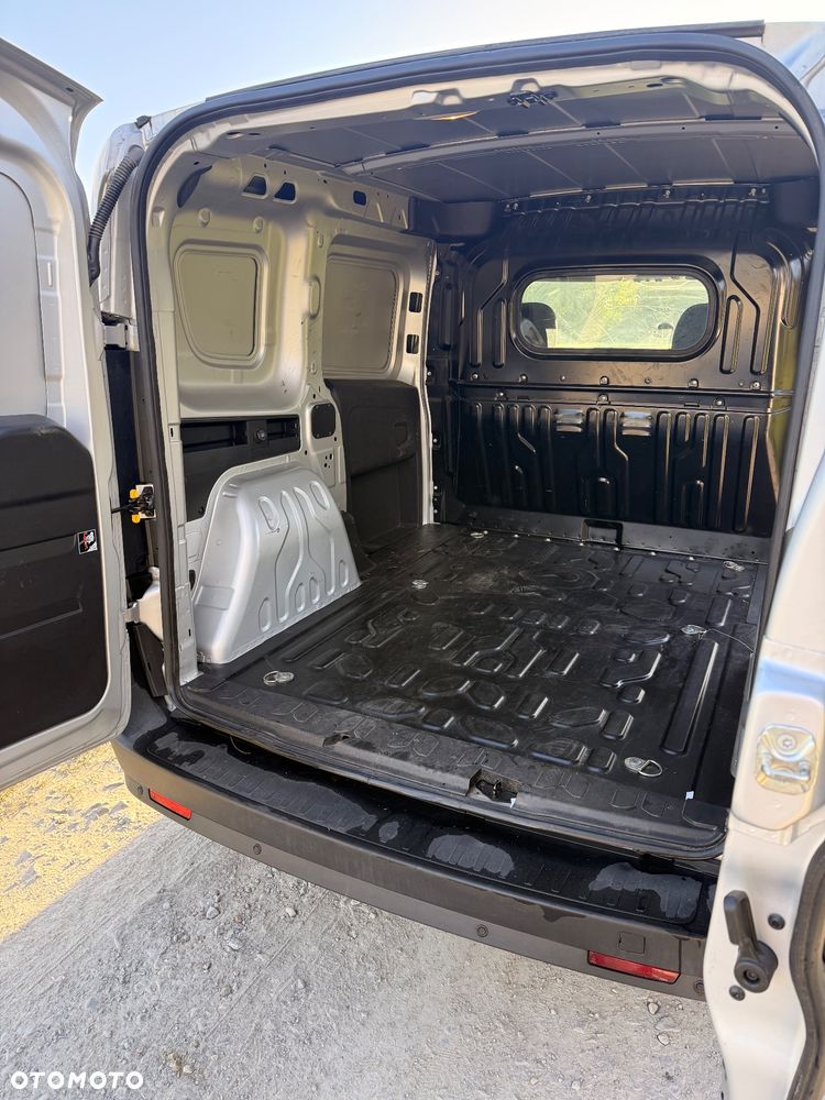 Fiat DOBLO - 7