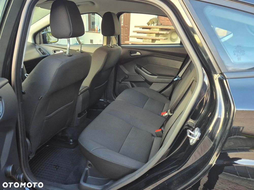 Ford Focus - 12