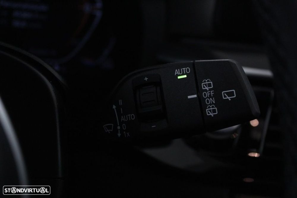 BMW 520 d Pack Desportivo M Auto - 24