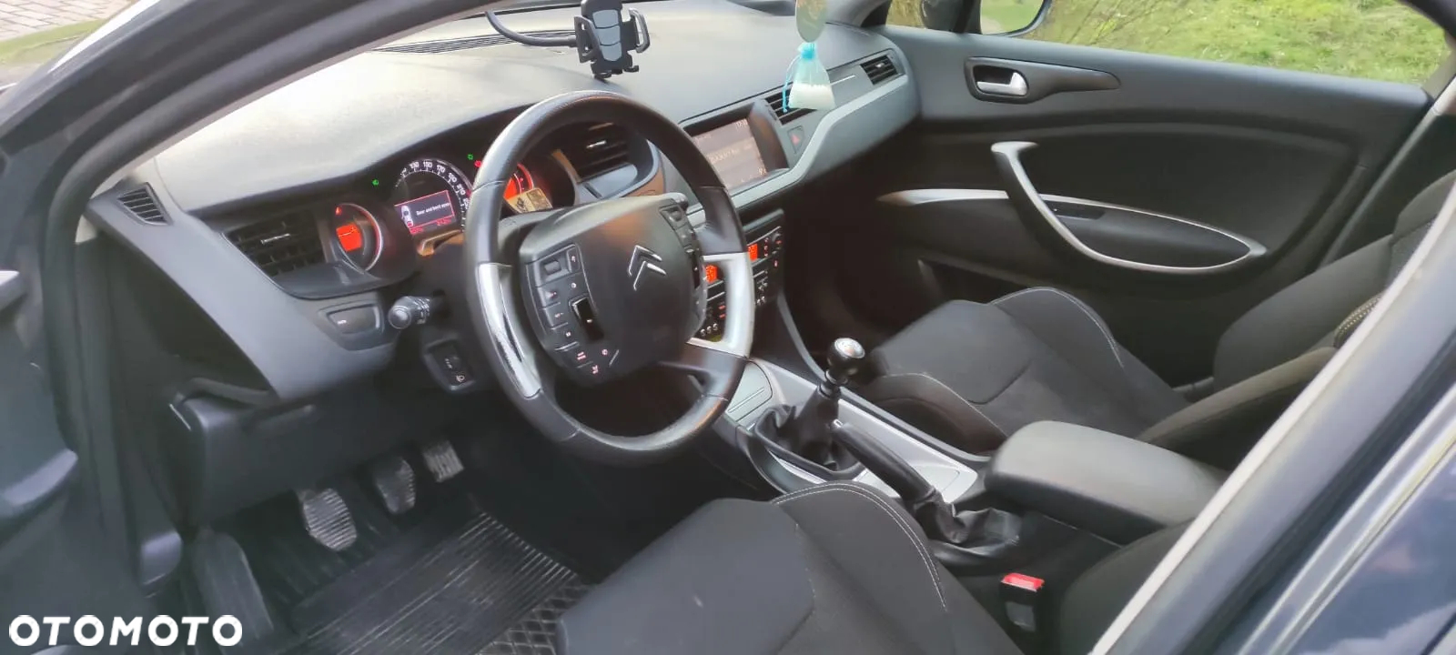 Citroën C5 2.0 HDi Confort - 5