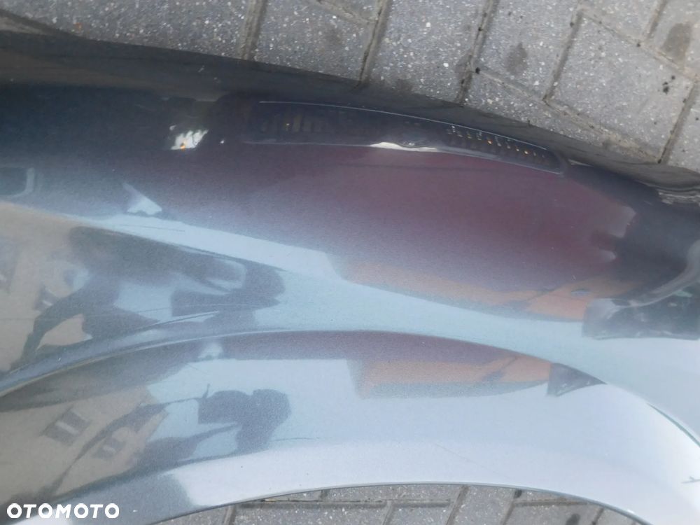 błotnik lewy przód CHRYSLER DODGE VOYAGER IV 00-08 - 4