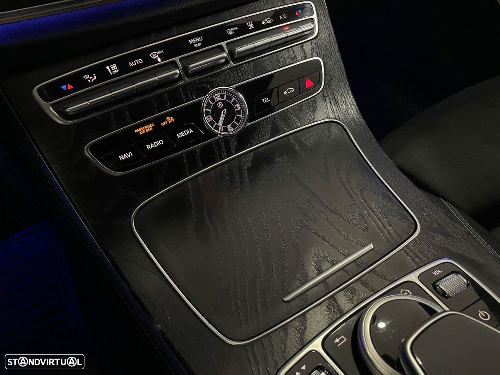 Mercedes-Benz E 300 de AMG Line - 48