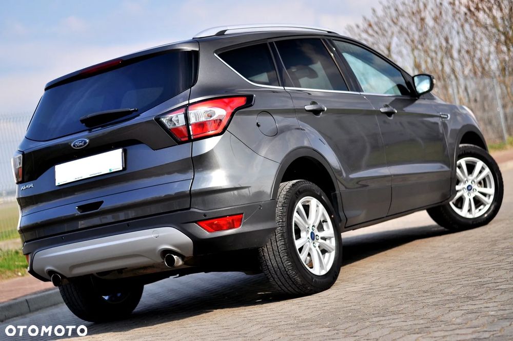 Ford Kuga - 9
