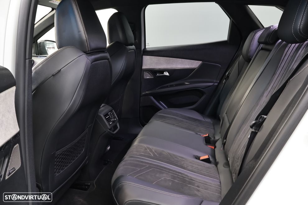 Peugeot 3008 1.5 BlueHDi GT Pack EAT8 - 25